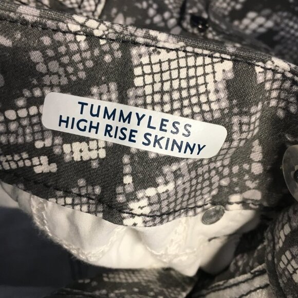 Seven7 Tummyless High Rise Skinny Snake Print Jeans Size 10 - Picture 11 of 13